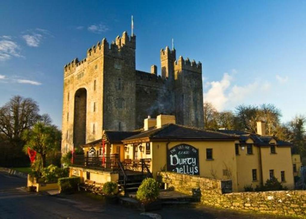 Bunratty Castle Gardens Home Exterior foto